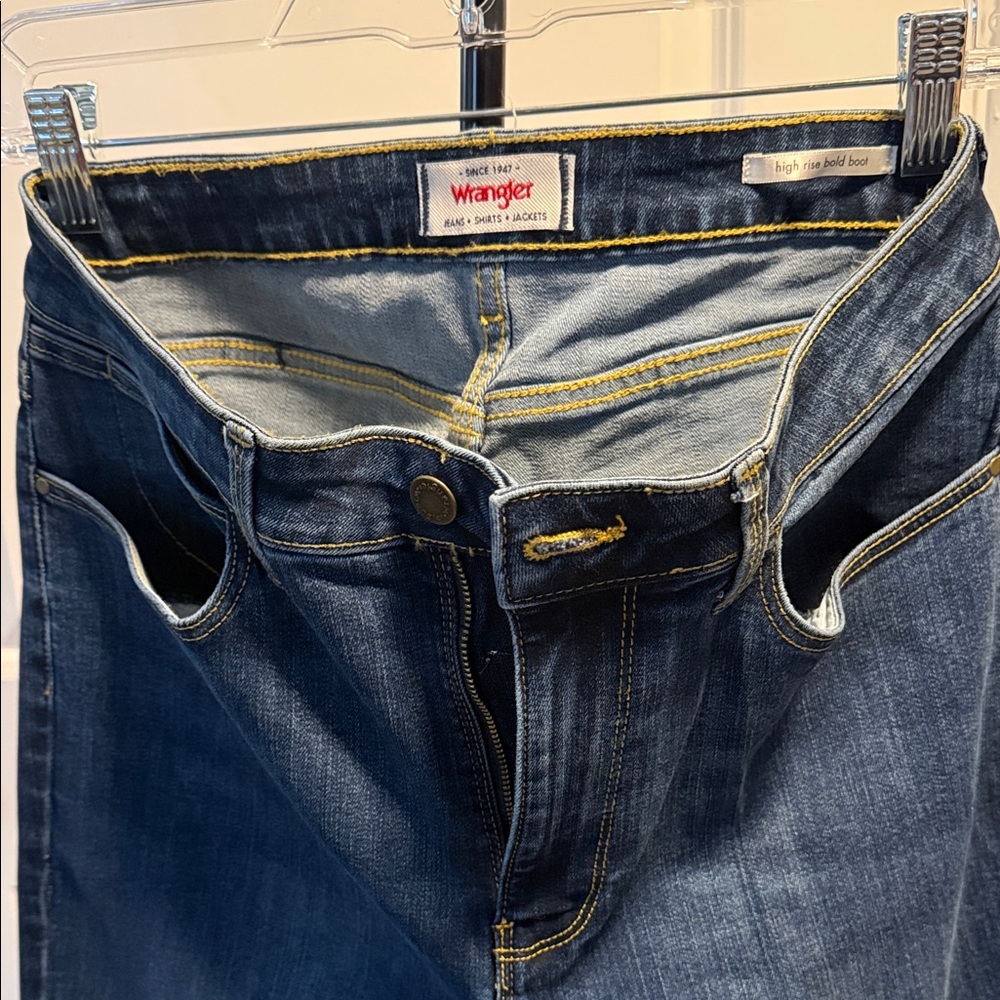 Wrangler Women's Dark Blue Bootcut Jeans